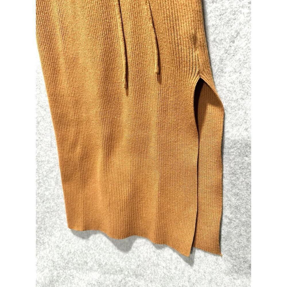 Almost Famous Burnt Orange Fall Long Sleeve Wrap Dress size M knit - Picture 14 of 15